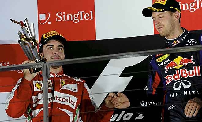 Γκραν Πρι Σινγκαπούρης: Έλαμπε στο… σκοτάδι ο Φέτελ (photos)