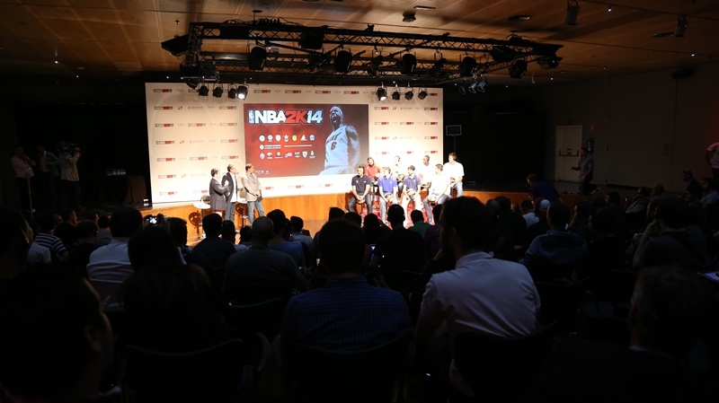 Ευρωλίγκα: Οι φωτογραφίες από την παρουσίαση του ΝΒΑ2Κ14 (photos)