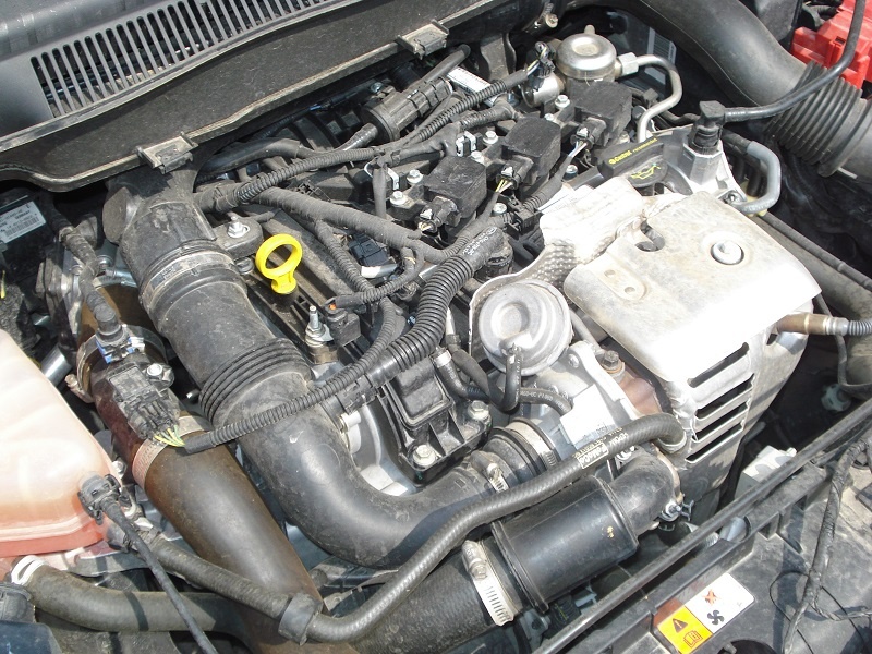 Ford B-Max: Πολλά με λίγα (photos)