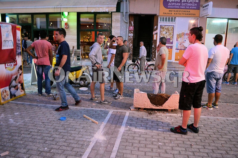 Χάος και νέα επεισόδια «αιωνίων» στο Μεσολόγγι (photos)