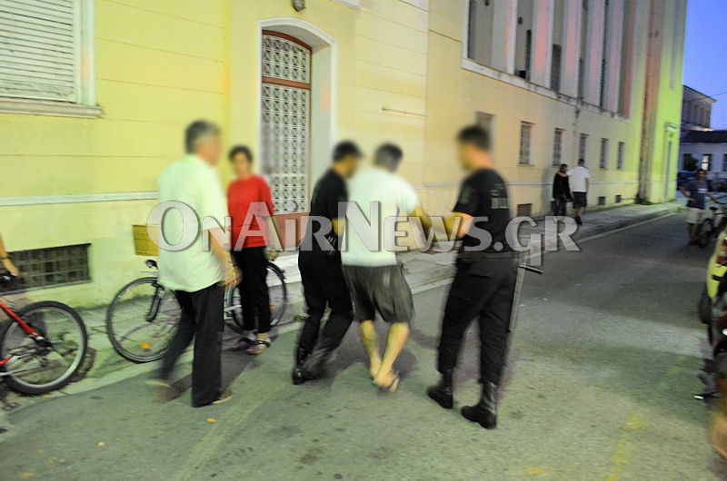 Χάος και νέα επεισόδια «αιωνίων» στο Μεσολόγγι (photos)