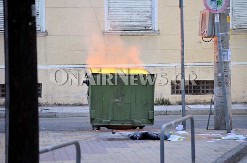 Χάος και νέα επεισόδια «αιωνίων» στο Μεσολόγγι (photos)