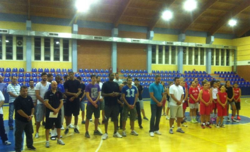 Κηφισιά: Αγιασμός στο «Δ. Βικέλας» (photos)