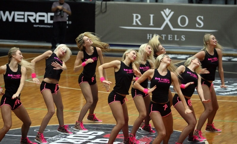 Ολυμπιακός: Οι… καυτές τσιρλίντερς στο Rixos Cup (photos)