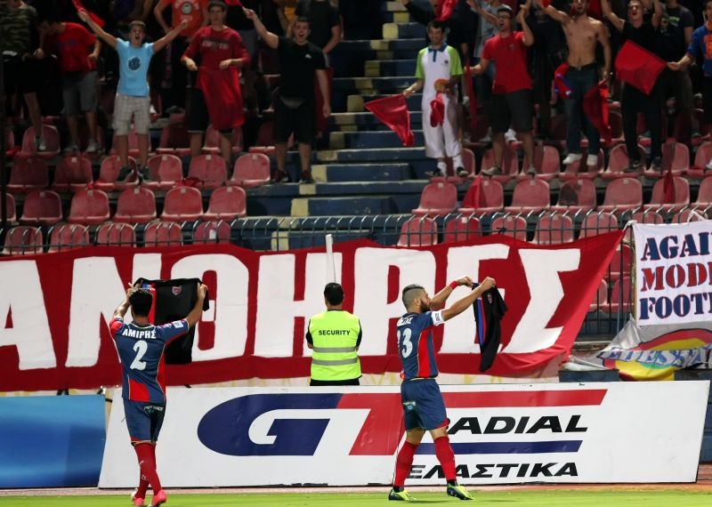 Σώμα στη Νέα Σμύρνη, μυαλό στο Βέλγιο, 2-0 ο Ολυμπιακός (photos)