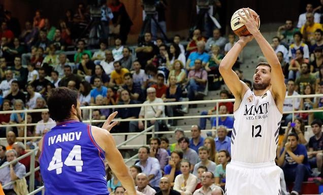 Ρεάλ Μαδρίτης: 21 με Μπουρούση (photos+videos)
