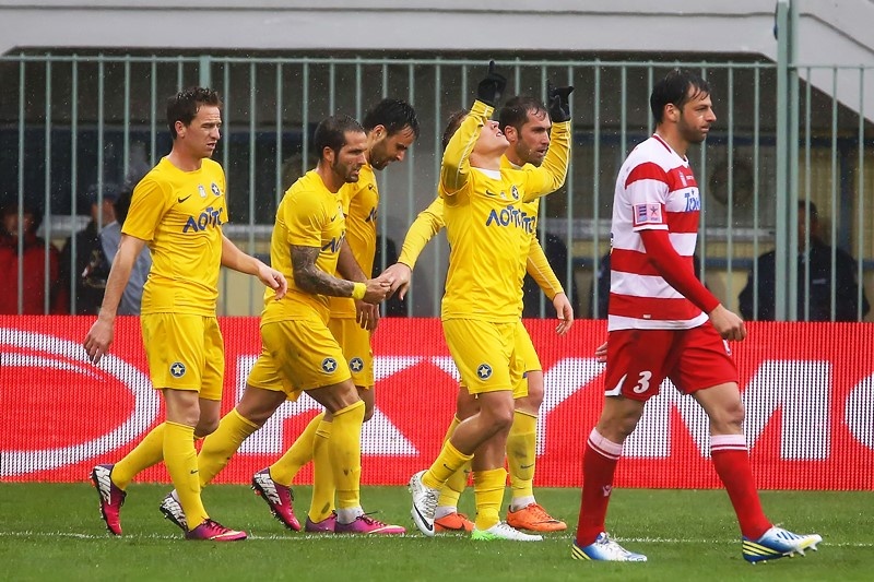 Οι κεφαλιές του... Κοντορεβιθούλη (photos+videos)