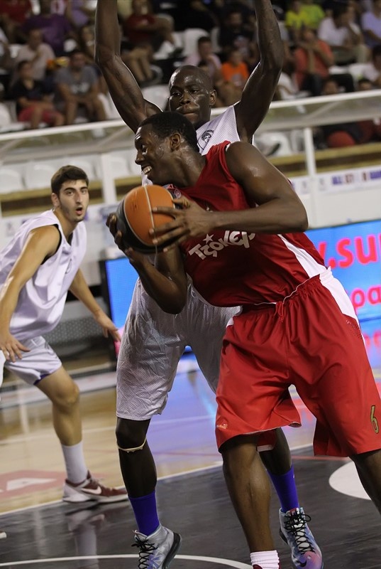 Μπιτσότσι στο Onsports: «Ποιος Χάινς… μπροστά στον Ντάνστον;» (photos+videos)