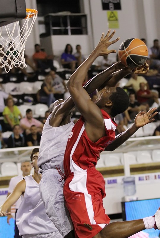 Μπιτσότσι στο Onsports: «Ποιος Χάινς… μπροστά στον Ντάνστον;» (photos+videos)