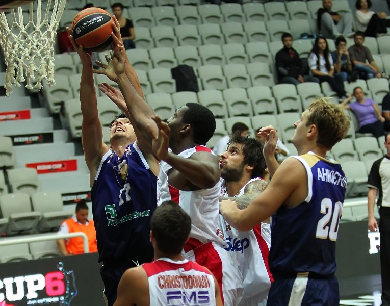 Μπιτσότσι στο Onsports: «Ποιος Χάινς… μπροστά στον Ντάνστον;» (photos+videos)