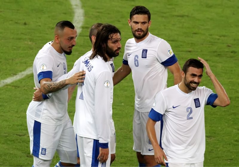Συν Αθηνά και… Μούτσα κίνει, η Ελλάδα 1-0 τη Σλοβακία (Video+Photos)