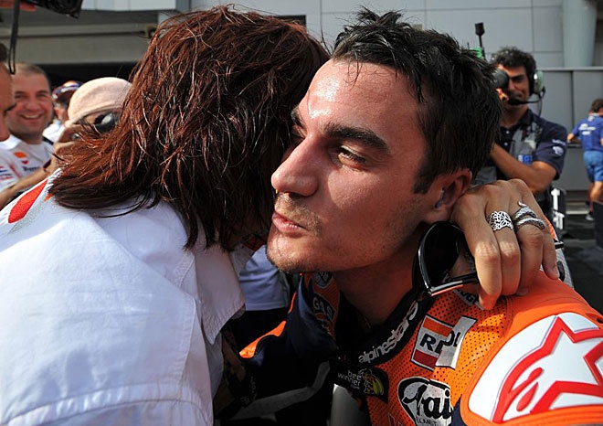 Moto GP: Η νίκη του Πεδρόσα στη Σεπάνγκ (photos+video)
