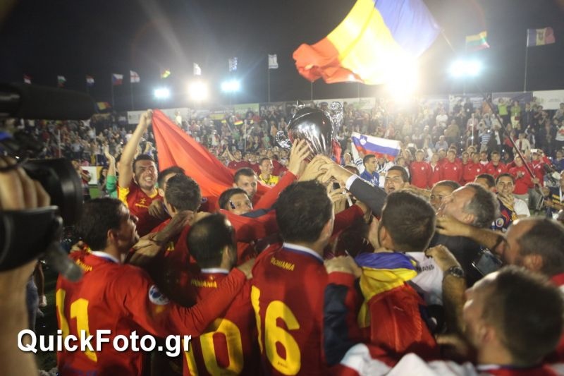 Στο θρόνο της η Ρουμανία στο miniEURO 2013! (photos)