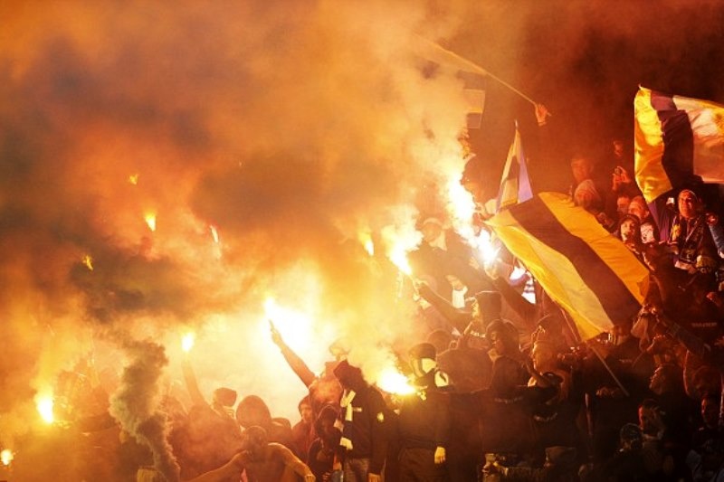 Στους δρόμους η Βοσνία! (photos+videos)