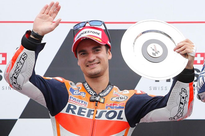 Moto GP Αυστραλίας: Η νίκη του Λορένθο (photos+video)