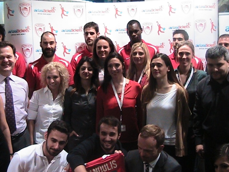 Ολυμπιακός: «Μαζί προς την κορυφή» (videos+photos)