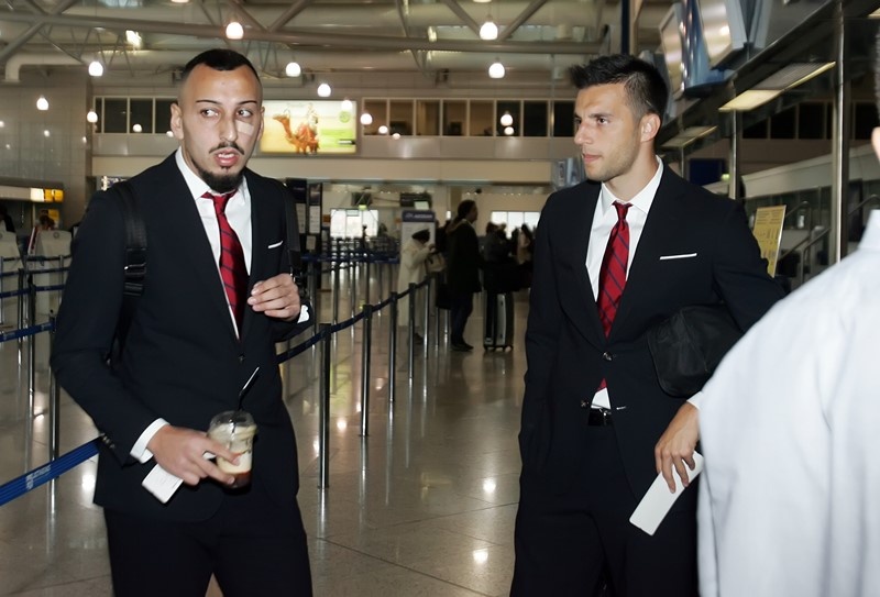 Ολυμπιακός: Η αναχώρηση για Λισαβόνα (photos)