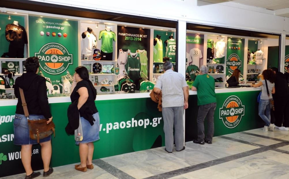Τα pao shop κλέβουν την παράσταση! (video+photos)