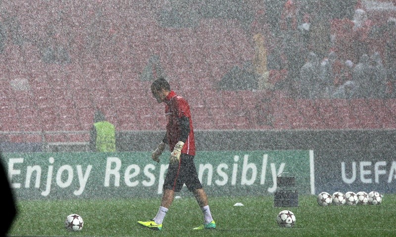 Ολυμπιακός: Το… κολύμπι στο «Ντα Λουζ»! (photos)