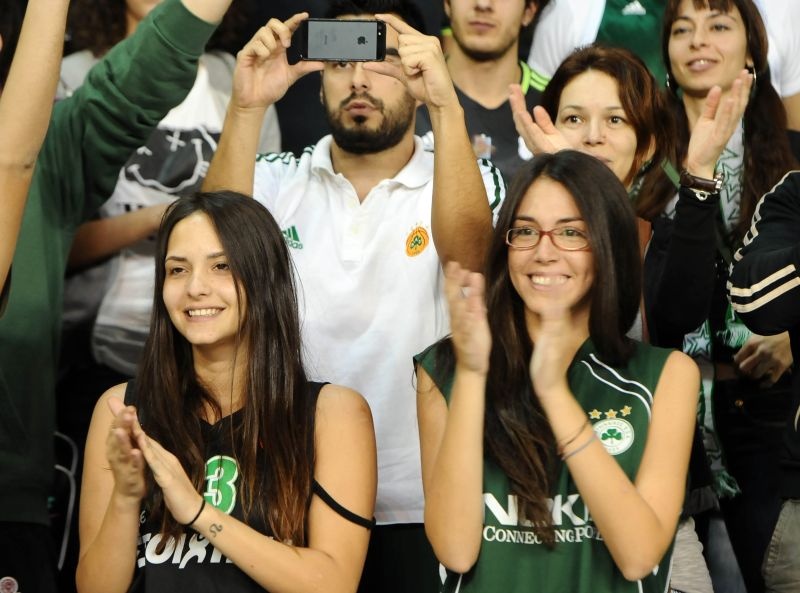 Ω, τι κόσμος... Παναθηναϊκέ (video+photos)