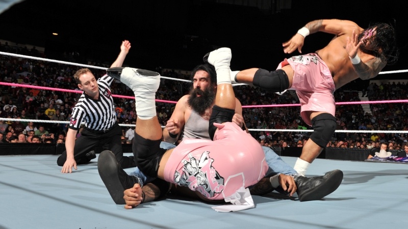 SmackDown: Στο Hell in a Cell με γιορτή (photos+videos)