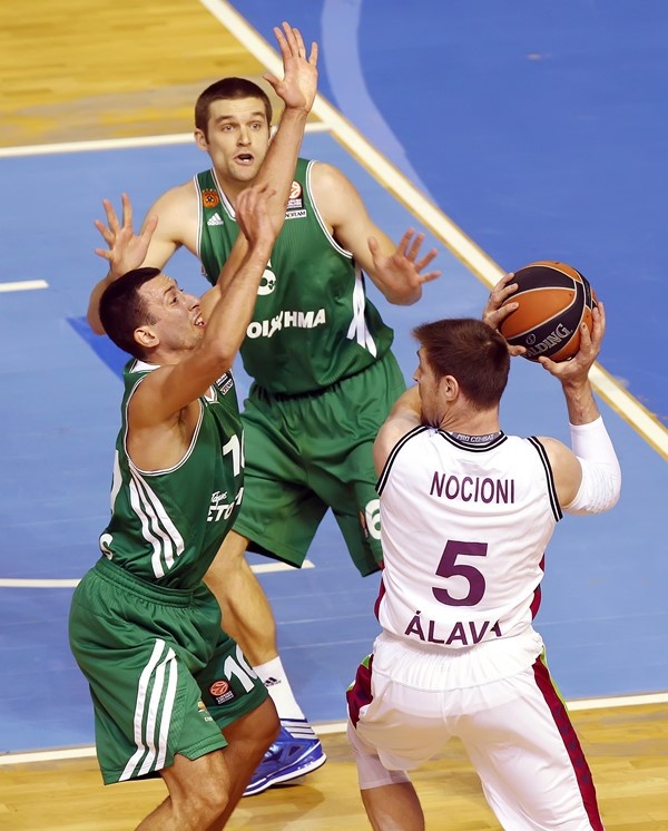 Παναθηναϊκός: Η μεγάλη εμφάνιση του Μπράμος (photos+video)