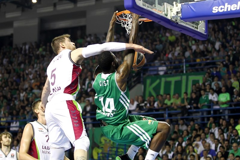 Παναθηναϊκός: «Γκρέμισαν» την μπασκέτα! (photos+video)