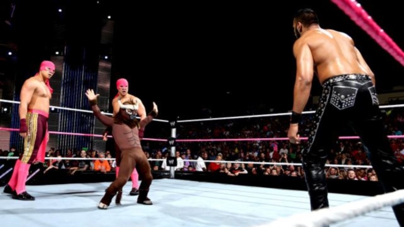 SmackDown: Στο Hell in a Cell με γιορτή (photos+videos)