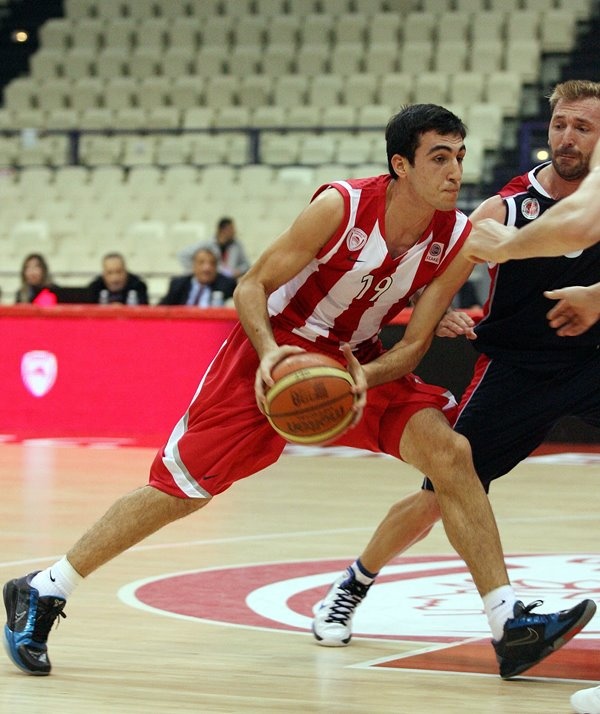 Ολυμπιακός: Μόνο νίκες με Ίκαρο (photos+videos)