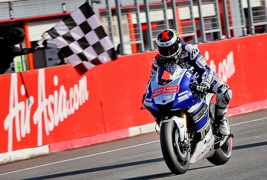 Moto GP: Το… μακελειό Μάρκεζ και Λορένθο! (photos+videos)