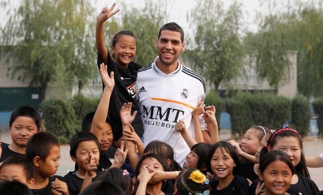 Γιουλ στο Onsports: «Αυτά κερδίζουν από την Κίνα, Ρεάλ και Παναθηναϊκός» (photos+videos)