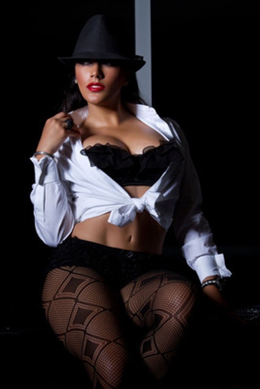 Μποξ: Αρραβωνιάστηκε… ξανά ο Mayweather Jr. (photos)