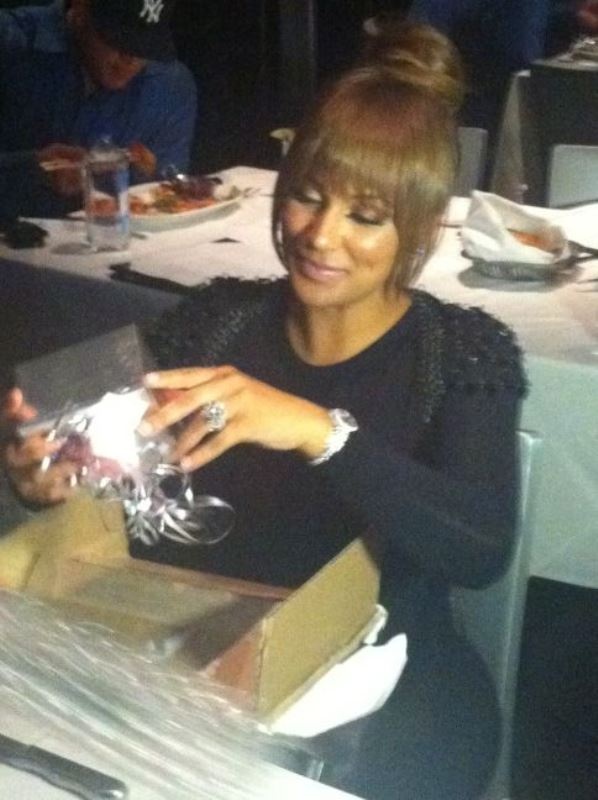 Μποξ: Αρραβωνιάστηκε… ξανά ο Mayweather Jr. (photos)