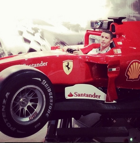 Ρεάλ Μαδρίτης: Στη… Ferrari ο Ρονάλντο! (photos+video)