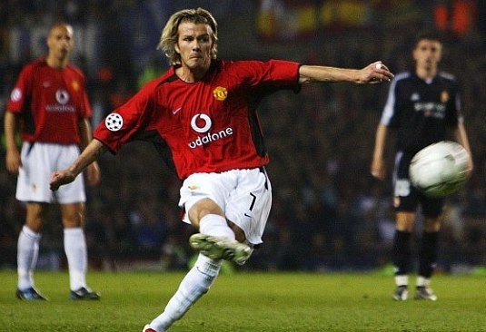 Ντέιβιντ Μπέκαμ: Τα… αρκουδάκια της αγάπης το μυστικό του (photos+videos)