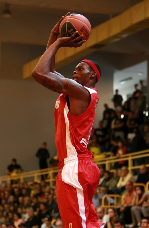 Ολυμπιακός: Χαρούμενος για Τζαβάι ο Πέτγουεϊ (photos+videos)