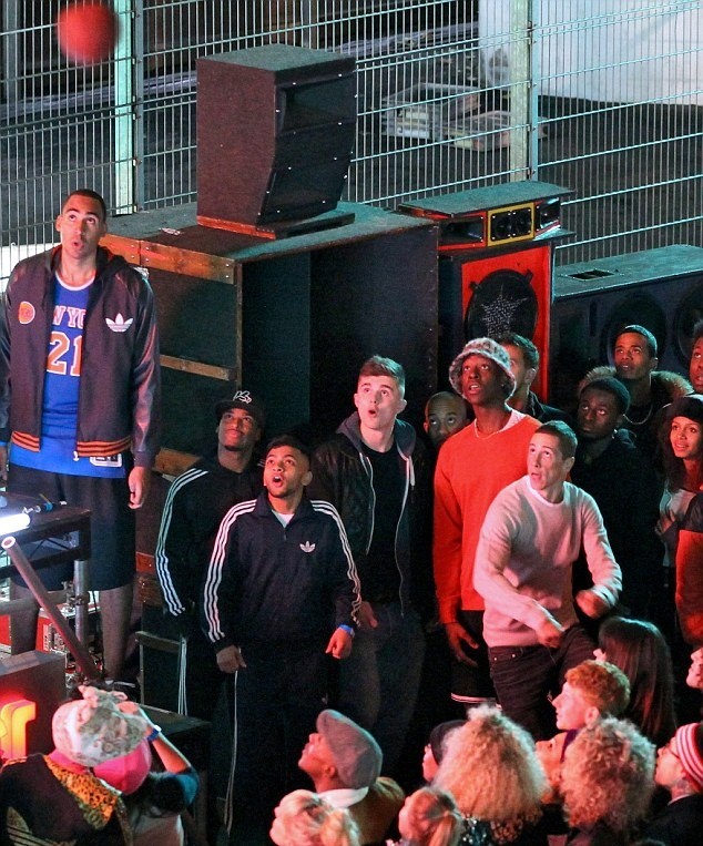 Τσέλσι: «Βούτηξε» στους θαυμαστές του ο Τόρες! (photos)