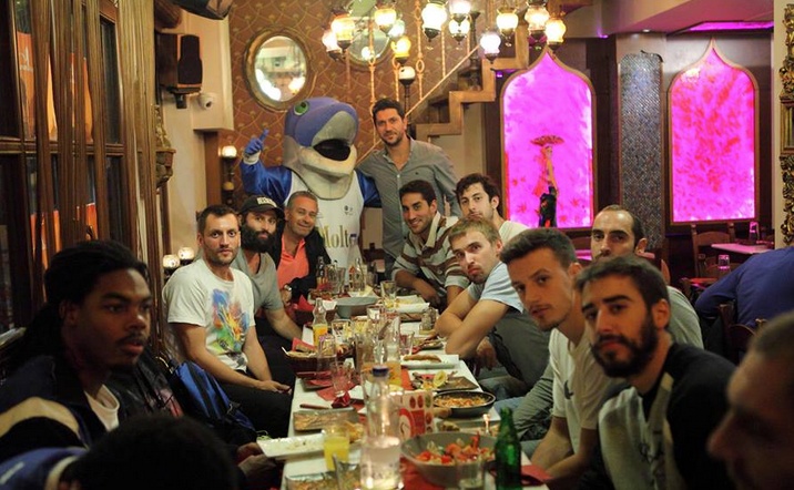 Ρέθυμνο: Το κέρασμα του Αγορίνου (photos)