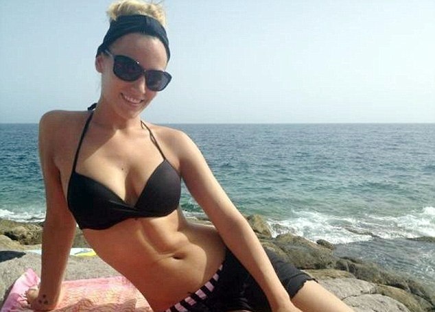 Μάντσεστερ Γιουνάιτεντ: Γιόρτασε με τη σέξι φίλη του ο Ντε Χέα (photos+video)