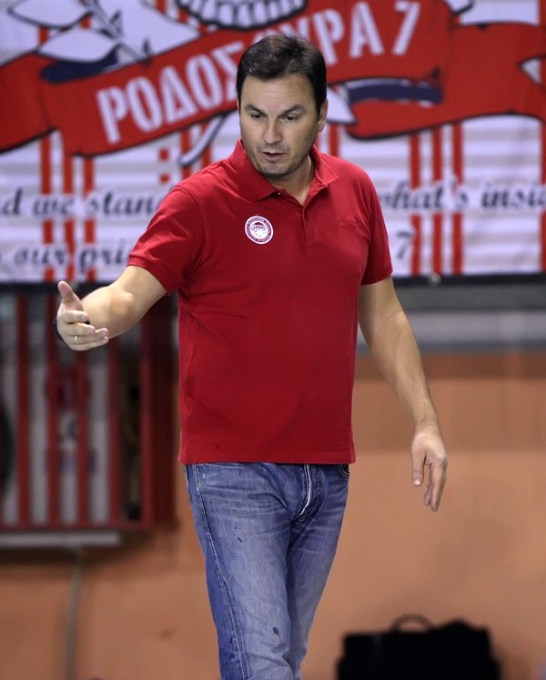 Ολυμπιακός: «Ζευγάρωσε» τις νίκες (photos)