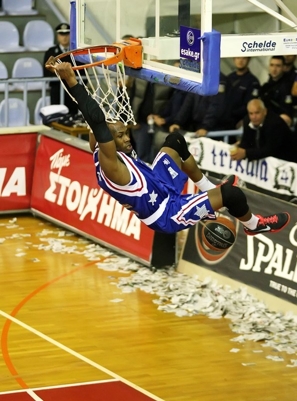 Τρίκαλα BC: Ιστορική νίκη με θρίαμβο! (photos)