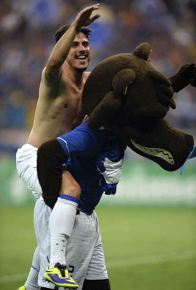 Brasileiro: Φιέστα για τον τίτλο που δεν πήρε η Κρουζέιρο! (video+photos)