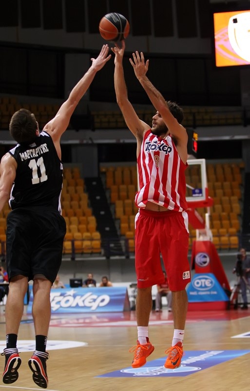 Ολυμπιακός: 401... κεράσματα ο Περπέρογλου (photos)