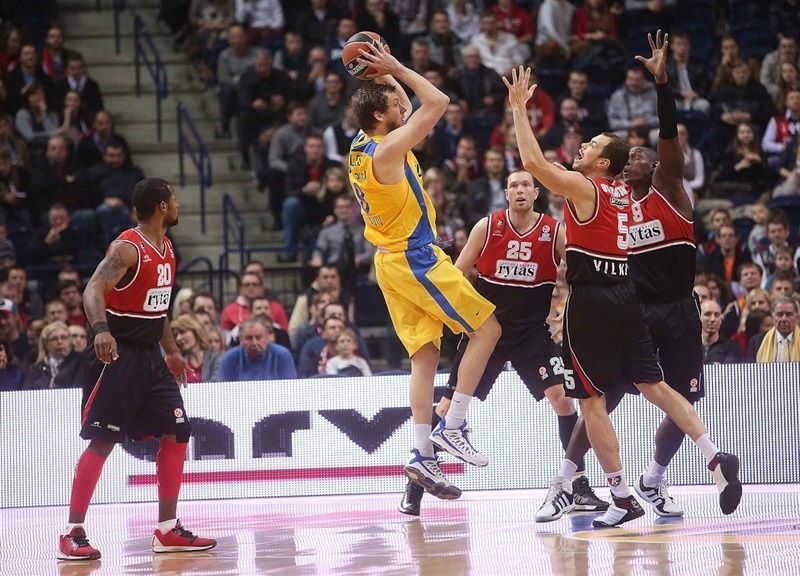 Ινγκλς: «Τεράστιο... ματς με Παναθηναϊκό» (photos)