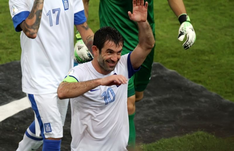 Εθνική Ανδρών: Με προσοχή στις… κάρτες (photos)