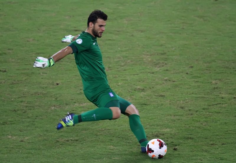 Εθνική Ανδρών: Με προσοχή στις… κάρτες (photos)