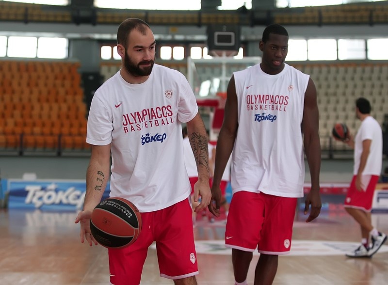 Ολυμπιακός: Πλησιάζει Χόλντεν ο Σπανούλης (photos)