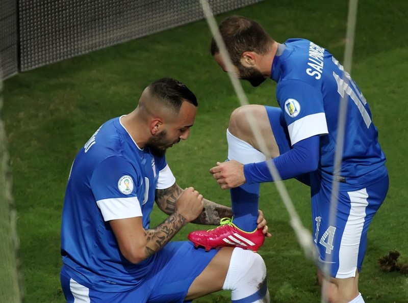 Ελλάδα: «Πνίγηκαν» από χαρά! (photos)