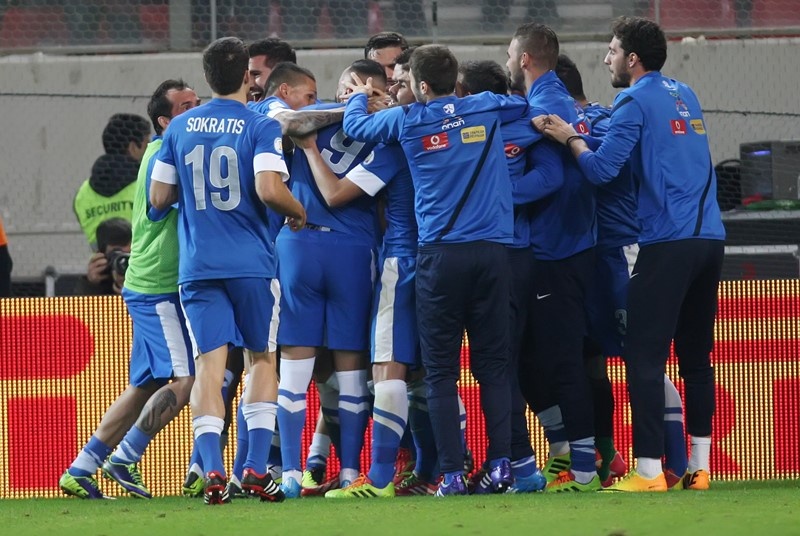 Ελλάδα: «Πνίγηκαν» από χαρά! (photos)