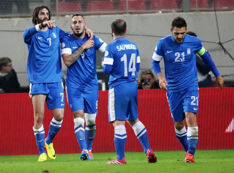 Ελλάδα: «Πνίγηκαν» από χαρά! (photos)